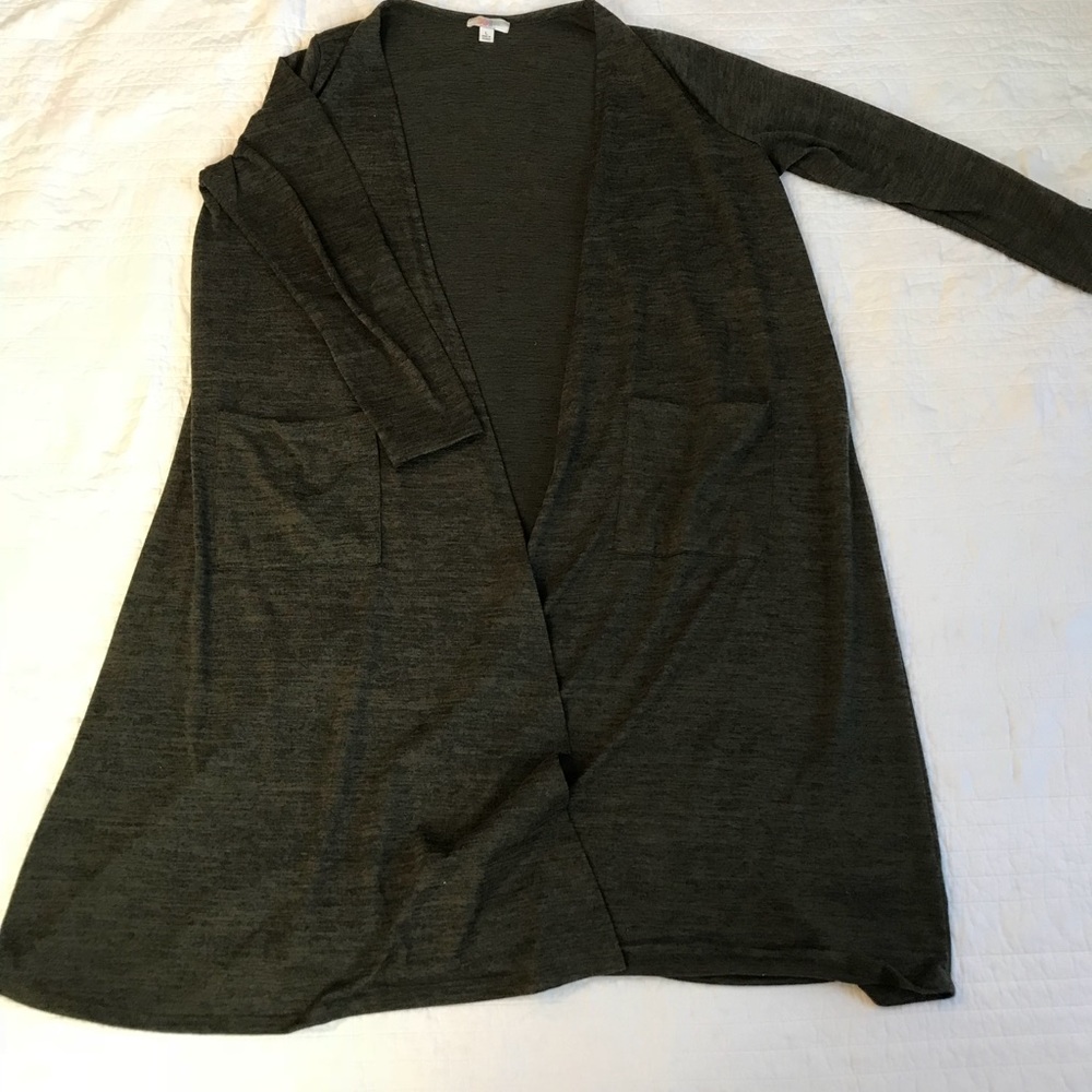 Hunter Green Lularoe Sarah worn once